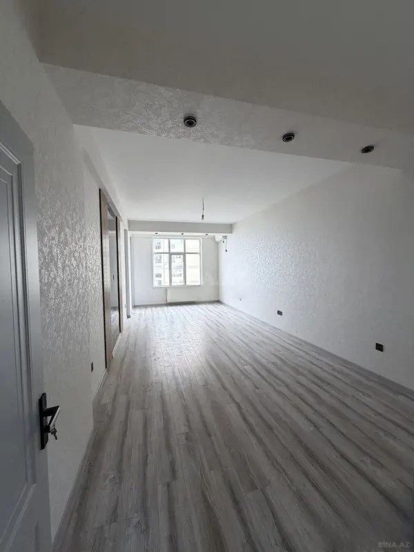 Satılır 3 otaqlı mənzil 95 m²