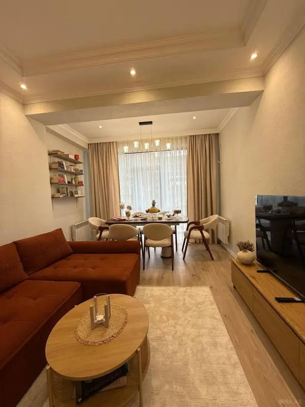 Satılır 2 otaqlı mənzil 66 m²