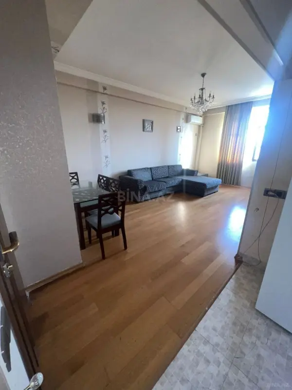 Satılır 2 otaqlı mənzil 60 m²