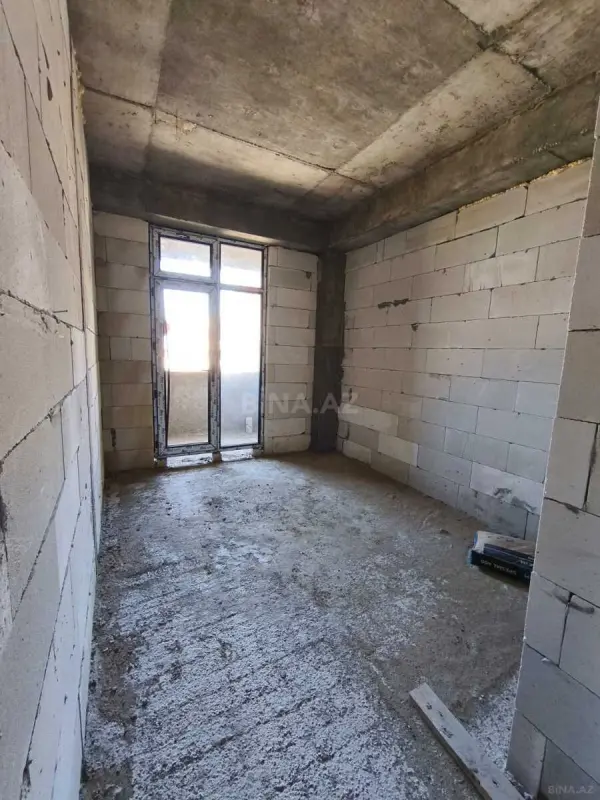 Satılır 3 otaqlı mənzil 86.3 m²