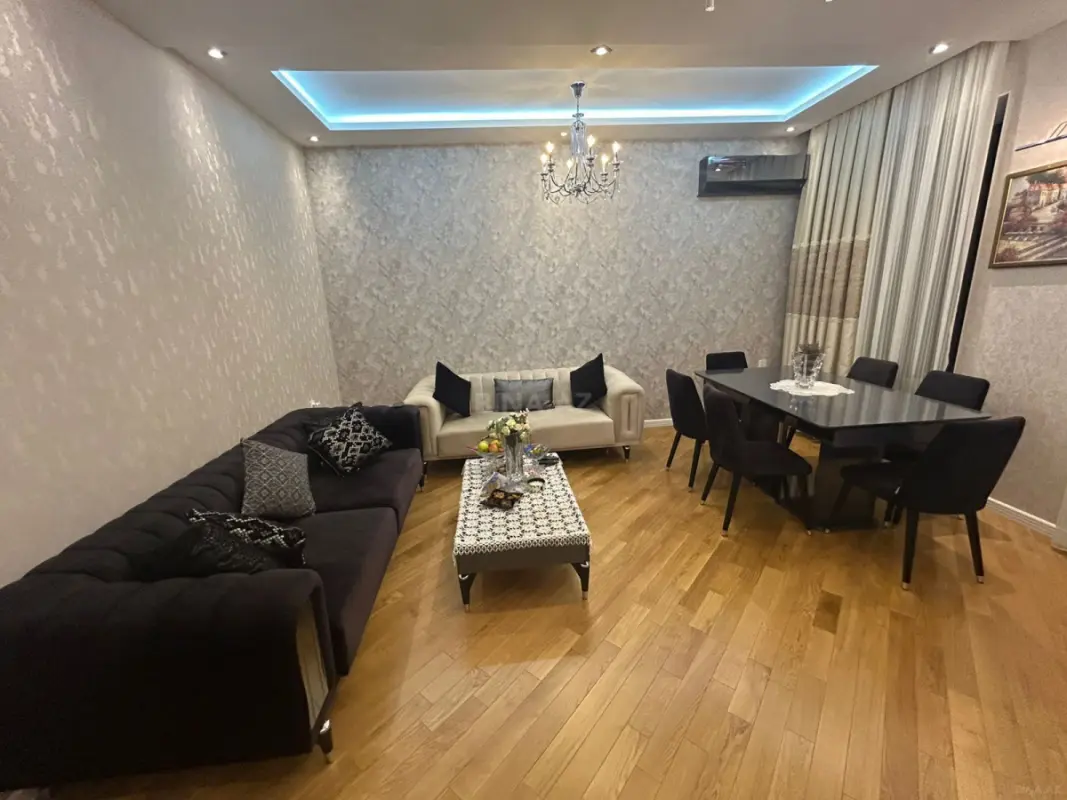 Satılır 2 otaqlı mənzil 56 m²