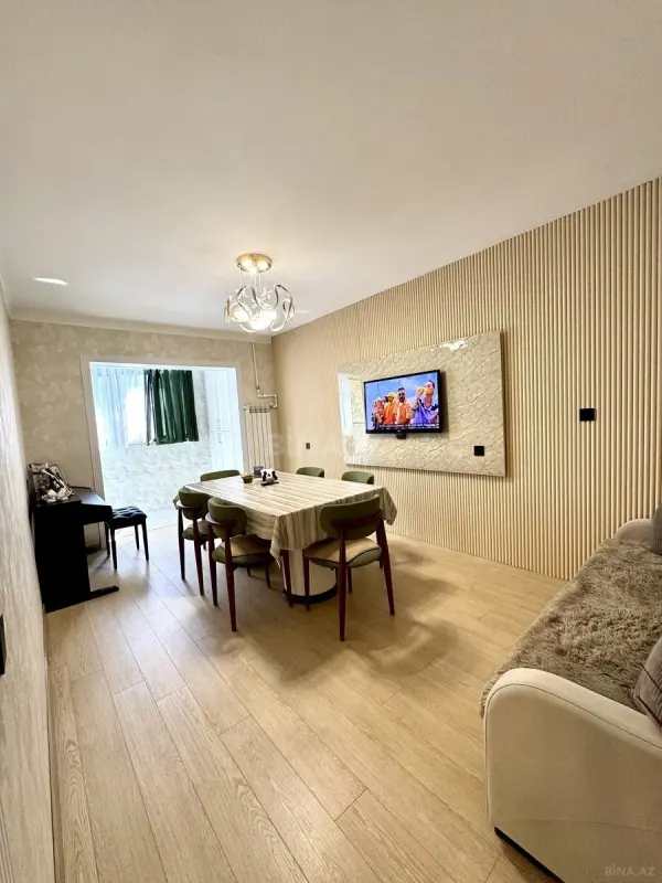 Satılır 4 otaqlı mənzil 110 m²