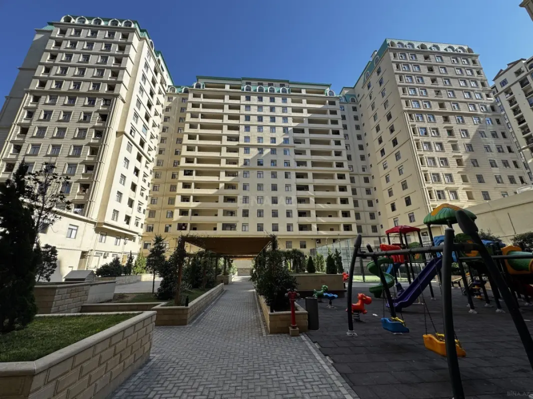 Satılır 2 otaqlı mənzil 57 m²