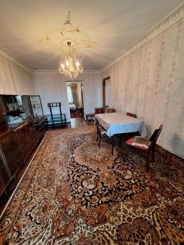 Satılır 3 otaqlı mənzil 72 m²