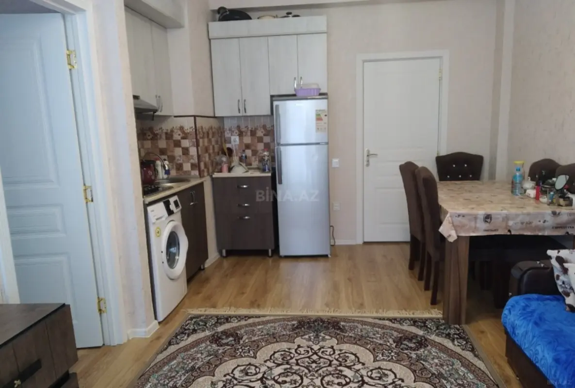 Satılır 2 otaqlı mənzil 49 m²
