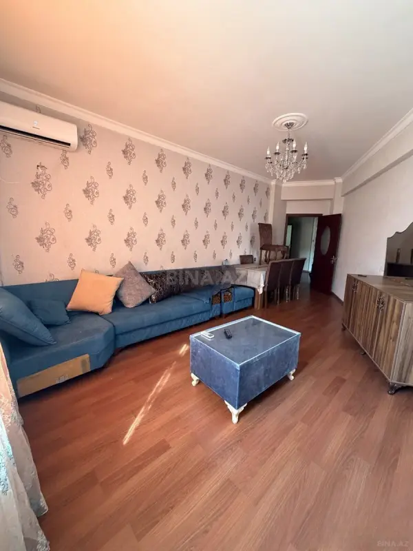 Satılır 2 otaqlı mənzil 80 m²