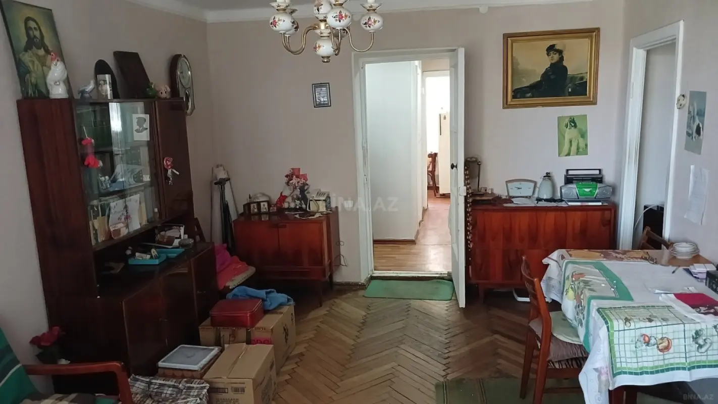 Satılır 3 otaqlı mənzil 60 m²