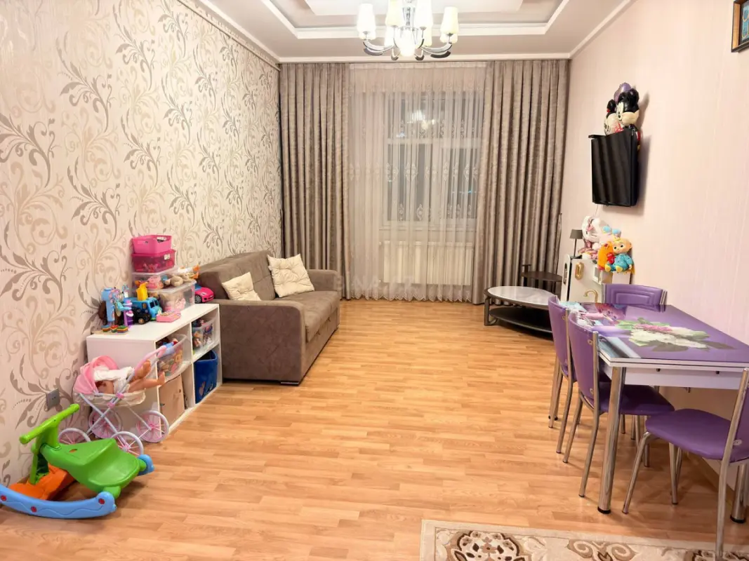 Satılır 2 otaqlı mənzil 58 m²