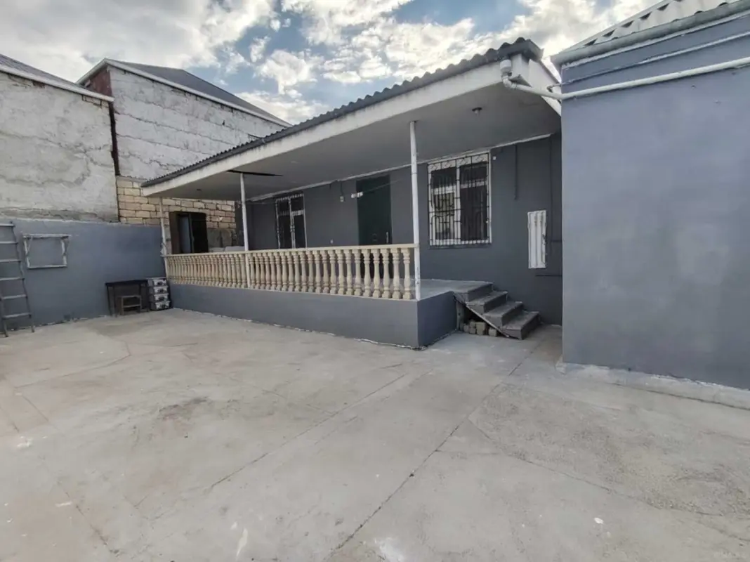 Satılır 3 otaqlı həyət evi 80 m²