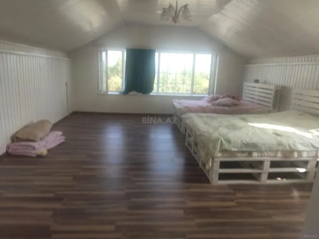 Satılır 4 otaqlı həyət evi 200 m²