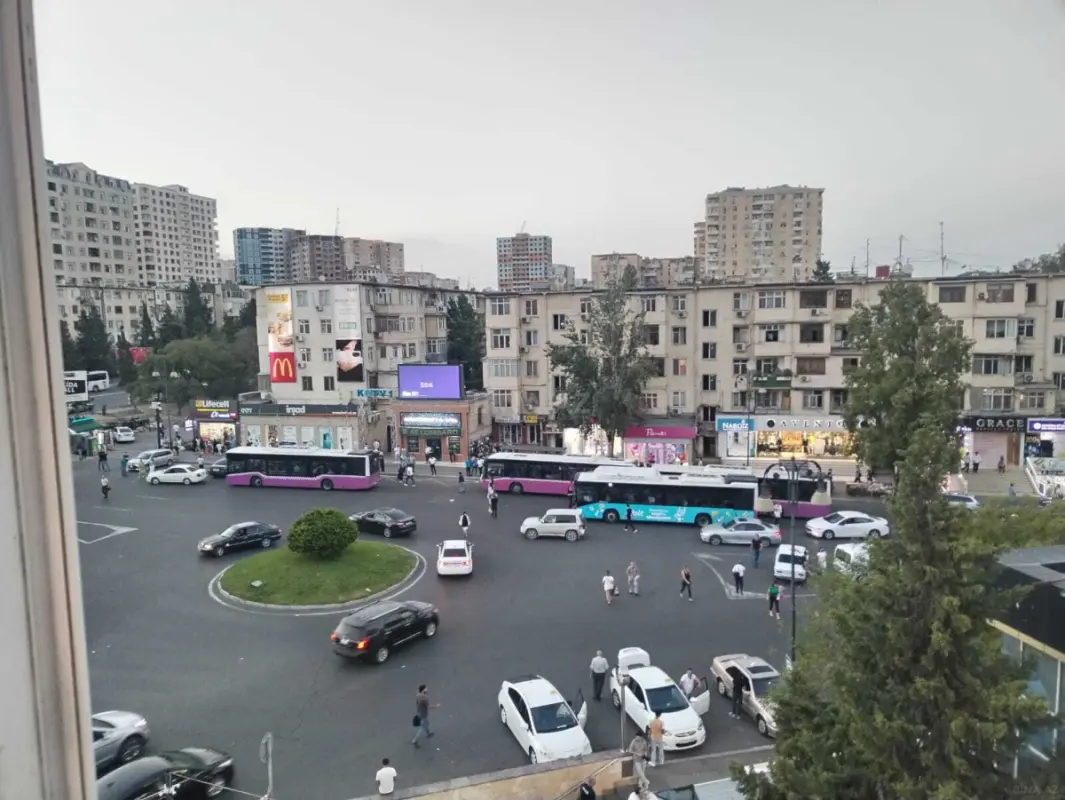 Satılır 1 otaqlı mənzil 40 m²
