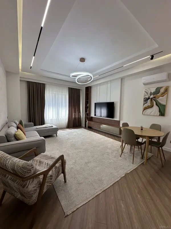 Kirayə verilir 3 otaqlı mənzil 110 m²
