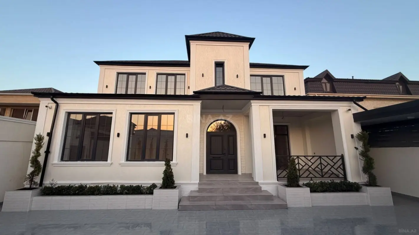 Satılır 5 otaqlı həyət evi 260 m²