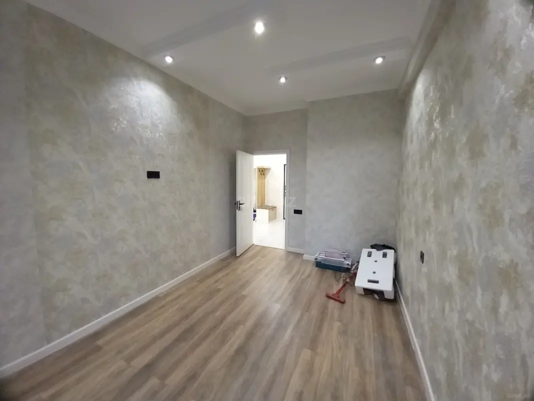 Satılır 2 otaqlı mənzil 63.5 m²