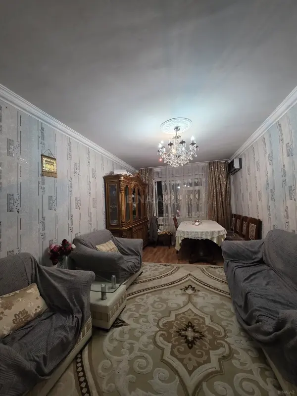 Satılır 2 otaqlı mənzil 68 m²