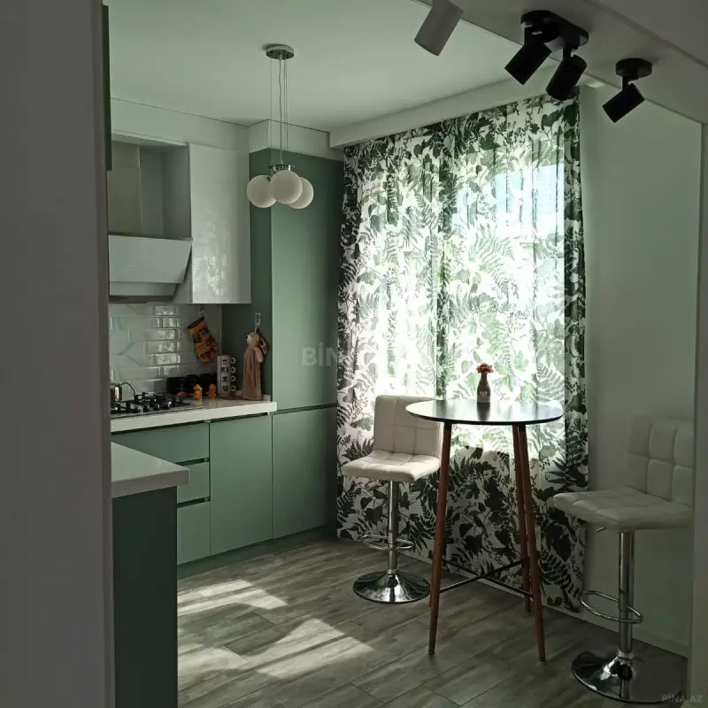 Satılır 2 otaqlı mənzil 65 m²
