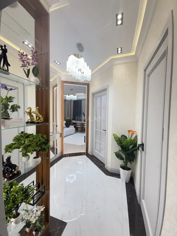 Satılır 2 otaqlı mənzil 53 m²