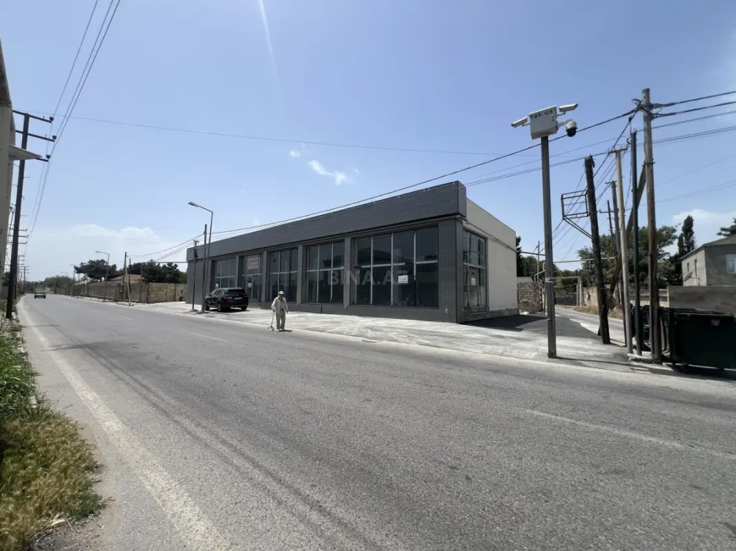Kirayə verilir obyekt 300 m²