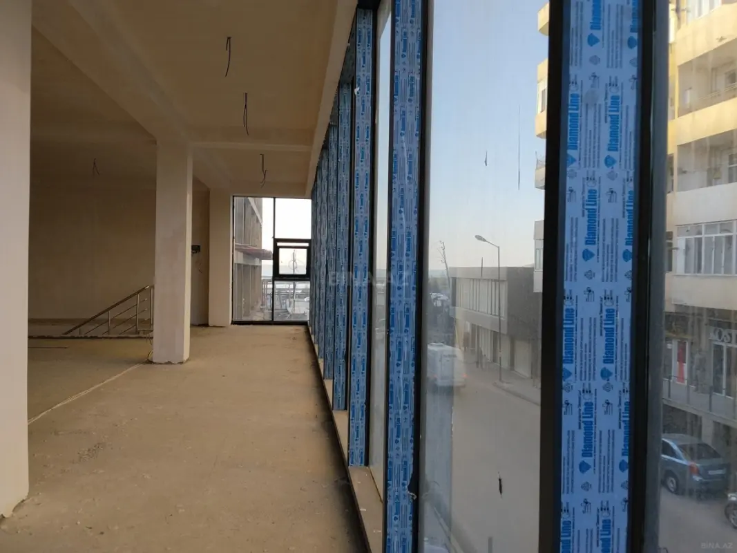 Satılır obyekt 600 m²