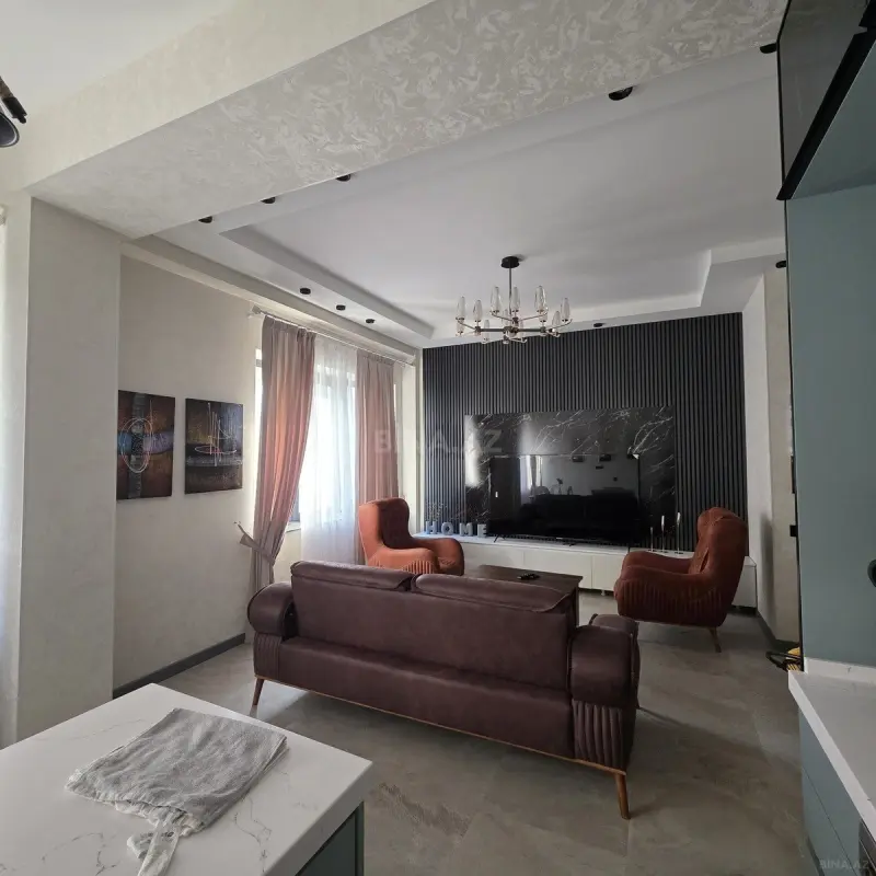 Kirayə verilir 4 otaqlı mənzil 100 m²