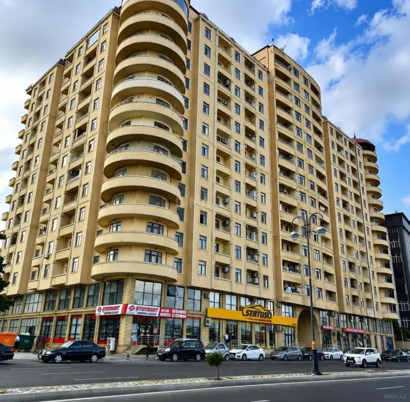 Satılır 2 otaqlı mənzil 90 m²
