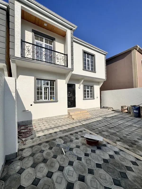 Satılır 4 otaqlı həyət evi 150 m²