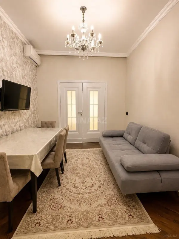 Satılır 2 otaqlı mənzil 68 m²