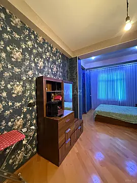 Satılır 2 otaqlı mənzil 82 m² — Bakı, Həzi Aslanov qəs. 2 otaq 82.00 m²