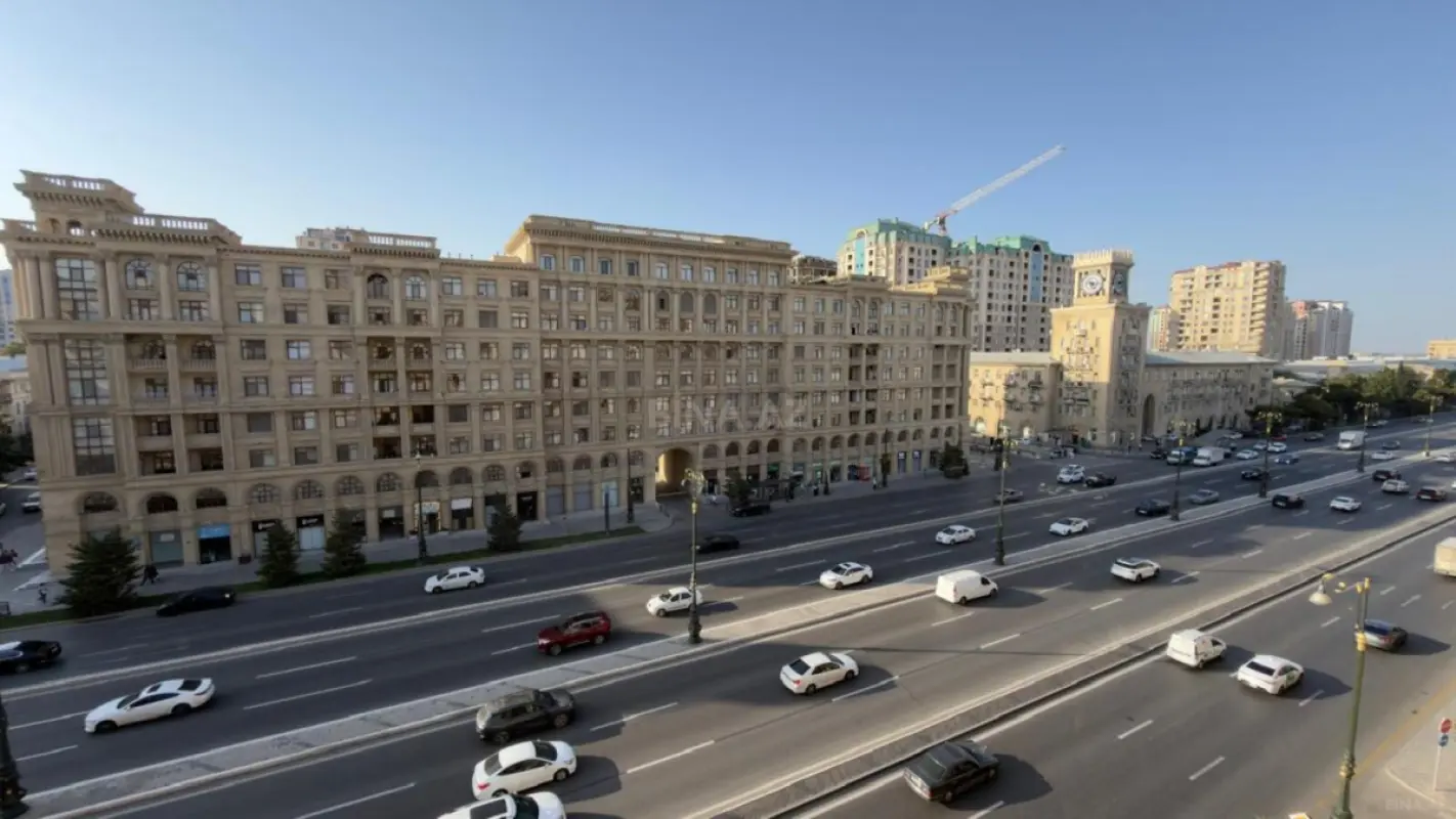 Satılır 3 otaqlı mənzil 100 m²