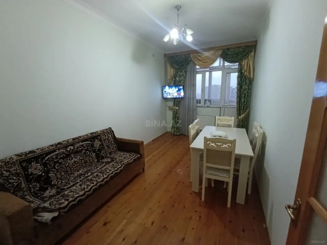 Kirayə verilir 2 otaqlı mənzil 63 m²