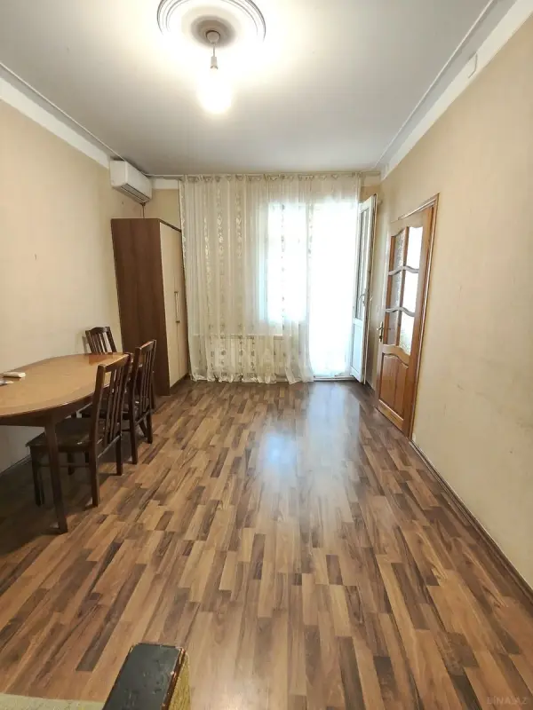 Satılır 2 otaqlı mənzil 35 m²