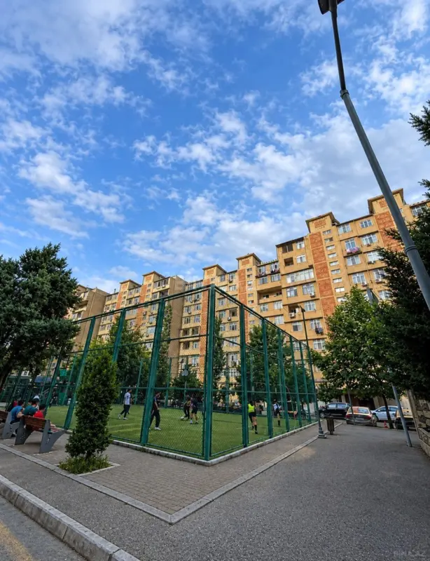 Satılır 3 otaqlı mənzil 92 m²