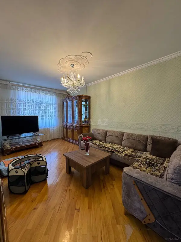 Satılır 4 otaqlı mənzil 100 m²