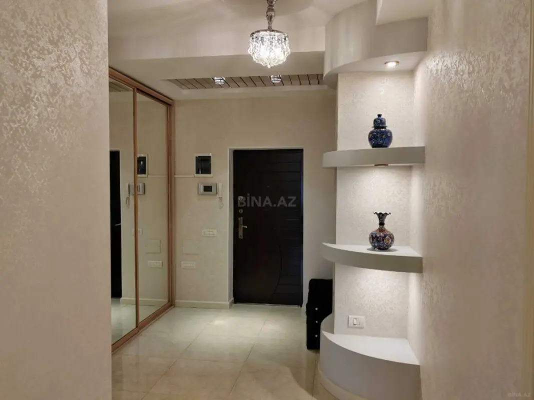 Kirayə verilir 3 otaqlı mənzil 100 m²