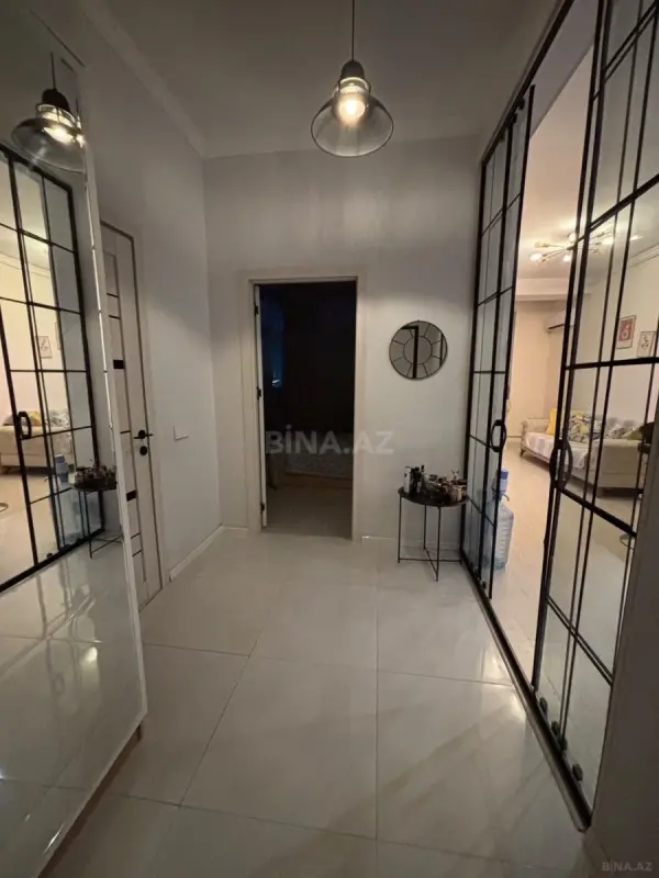 Satılır 2 otaqlı mənzil 58 m²