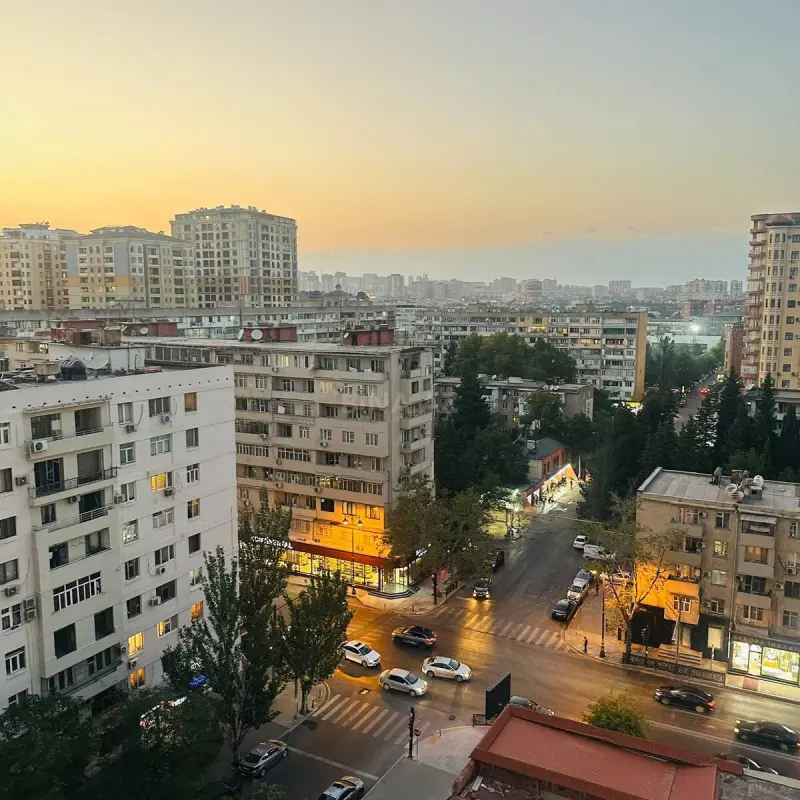 Kirayə verilir 3 otaqlı mənzil 100 m²