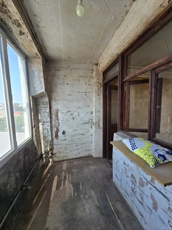 Satılır 1 otaqlı mənzil 35 m²