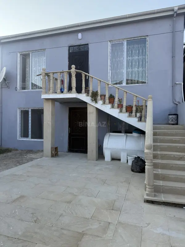 Kirayə verilir 3 otaqlı həyət evi 100 m²