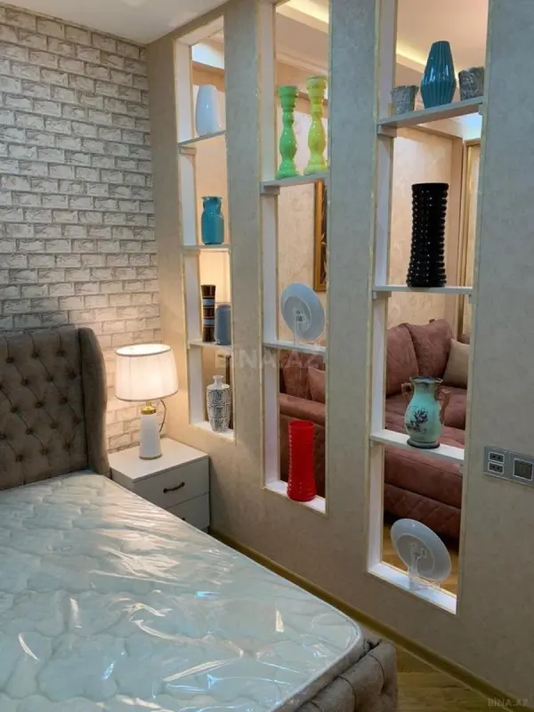 Satılır 1 otaqlı mənzil 50 m²