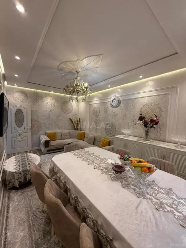 Satılır 3 otaqlı mənzil 82 m²