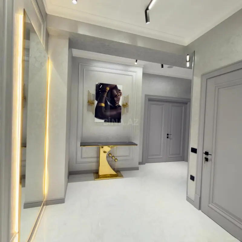 Satılır 3 otaqlı mənzil 117 m²