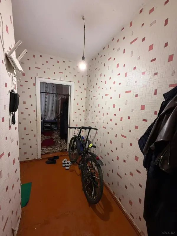 Satılır 2 otaqlı mənzil 42 m²