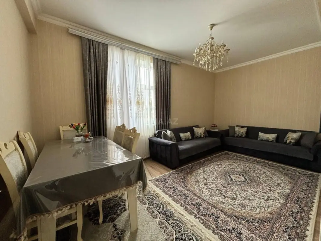 Satılır 2 otaqlı mənzil 66 m²