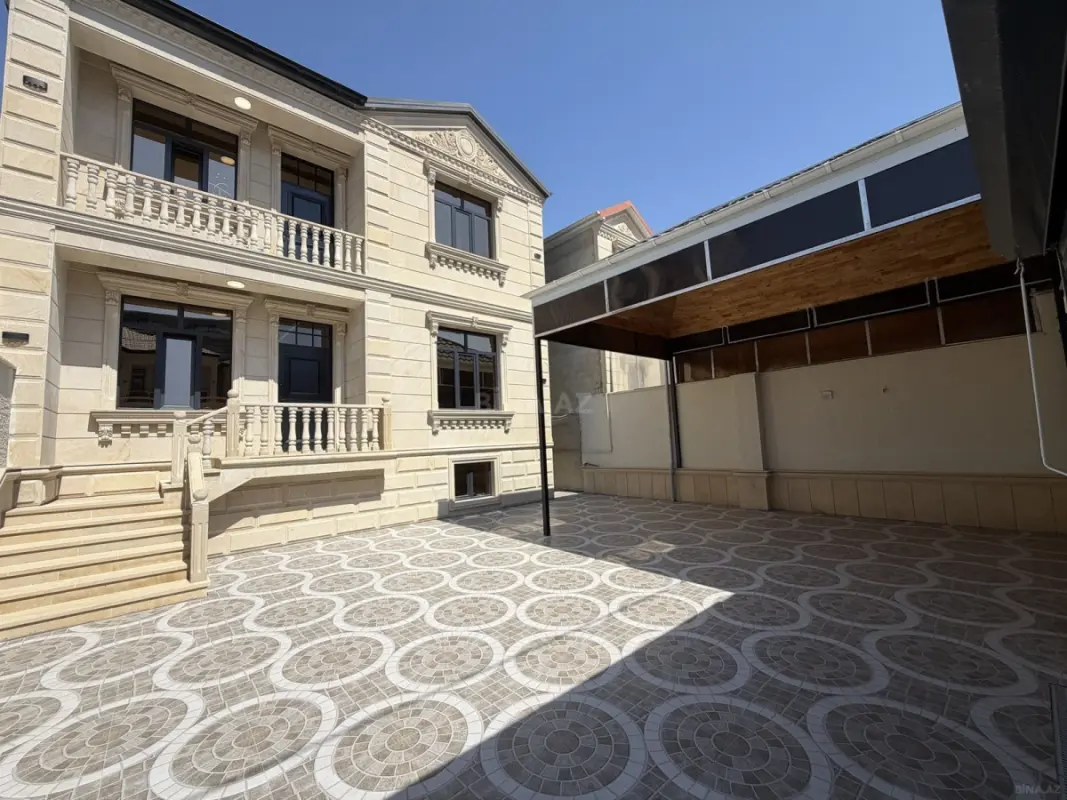 Satılır 7 otaqlı həyət evi 250 m²