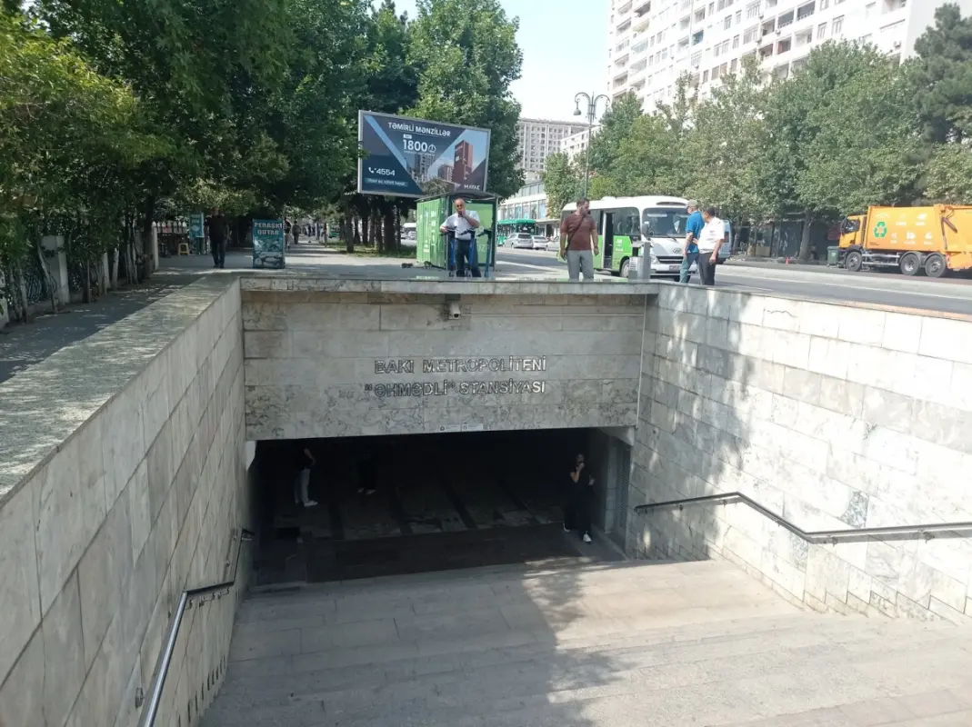Kirayə verilir 2 otaqlı mənzil 72 m²