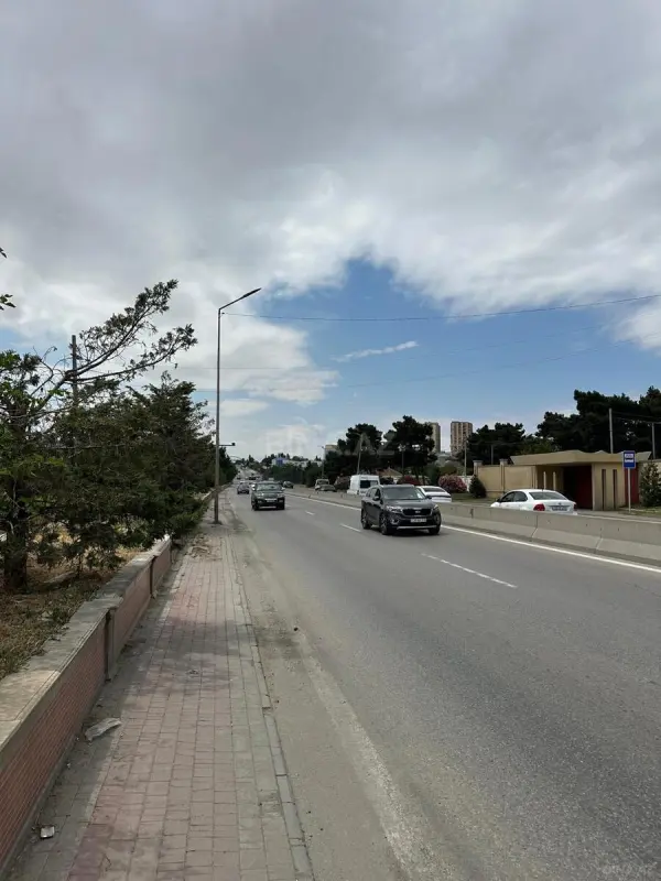 Satılır torpaq sahəsi 6 m²