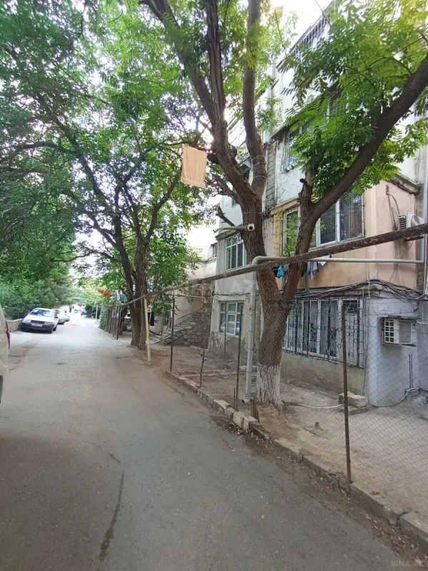 Satılır 2 otaqlı mənzil 52 m²
