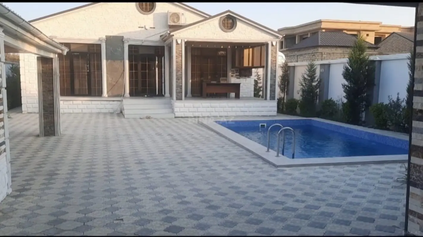 Kirayə verilir 5 otaqlı həyət evi 142 m²