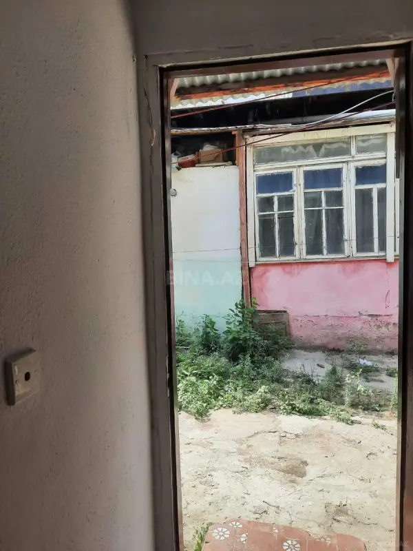 Satılır 2 otaqlı mənzil 49 m²