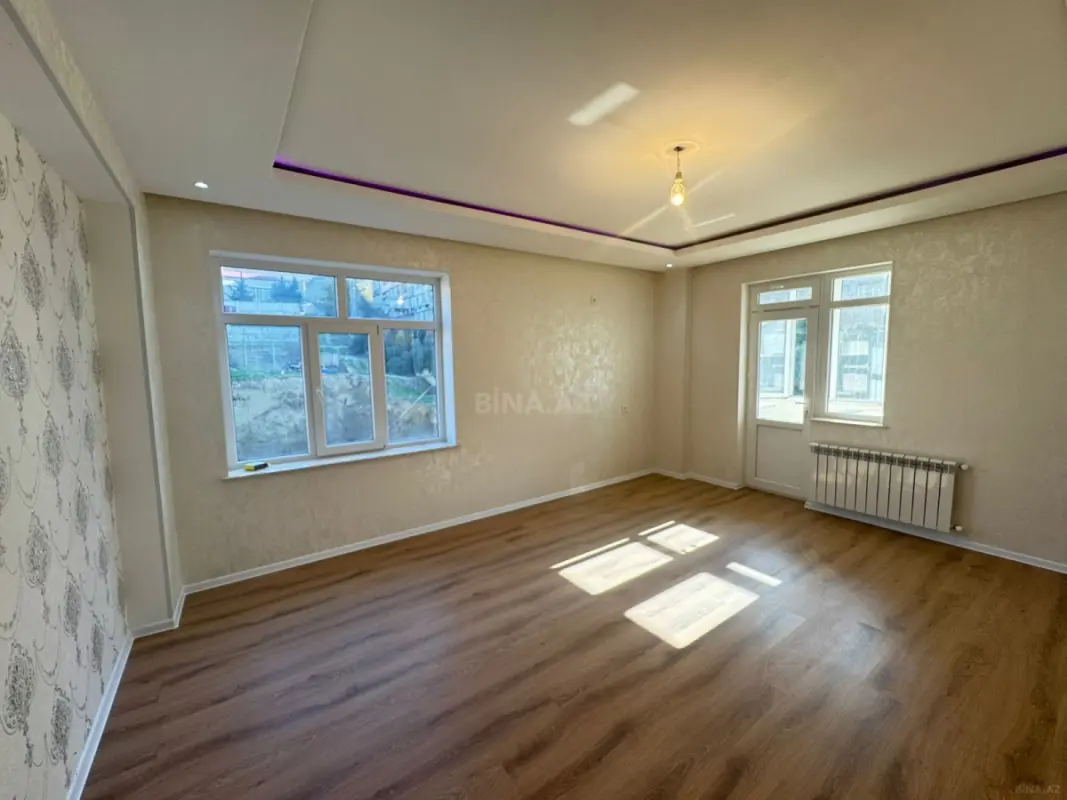 Satılır 3 otaqlı mənzil 76 m²